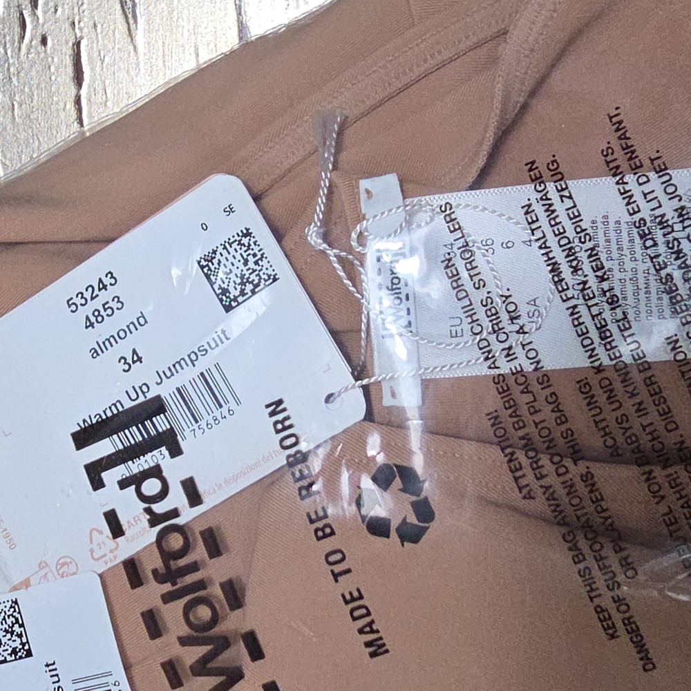 NWT Wolford Almond‎ Warm Up Cutout Fitted Jumpsuit Playsuit 34 US 4 - Picture 8 of 8